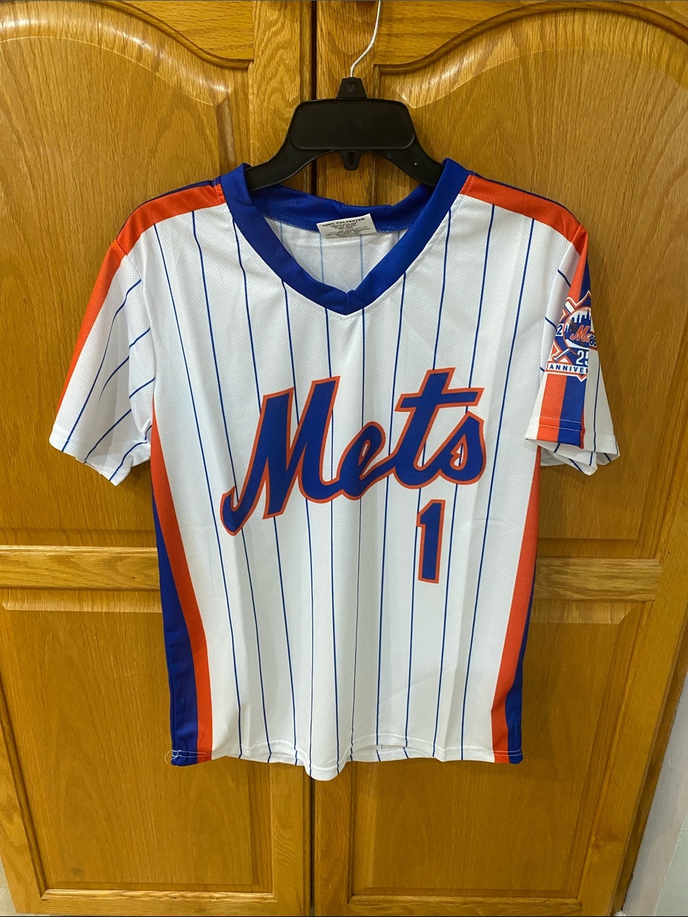Mets Pinstripe Short Sleeve Jersey - size medium. New in package.